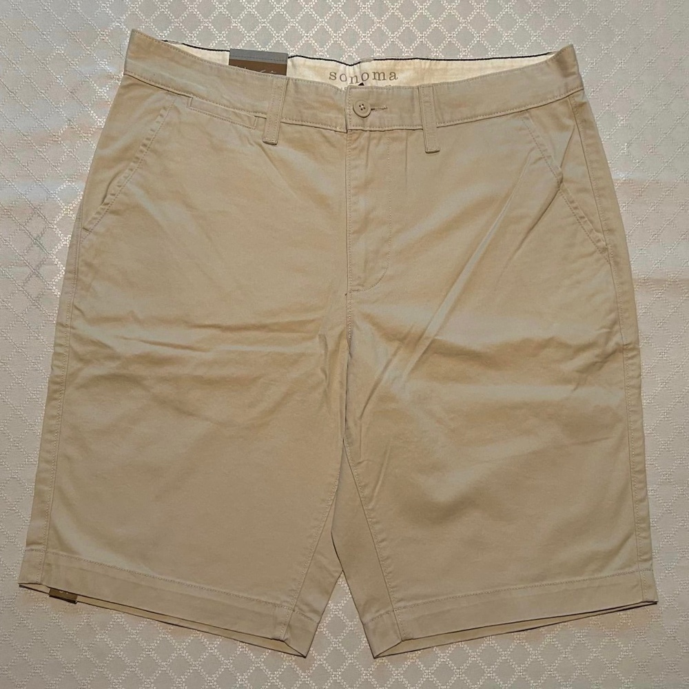 NWT Men's 34" Beige Sonoma Shorts